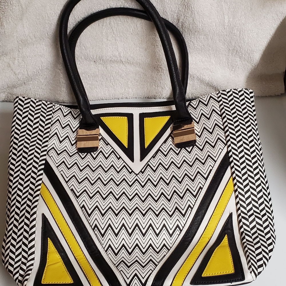Yellow Melie Bianco Large "Vanya" Zig-Zag Tote Bag